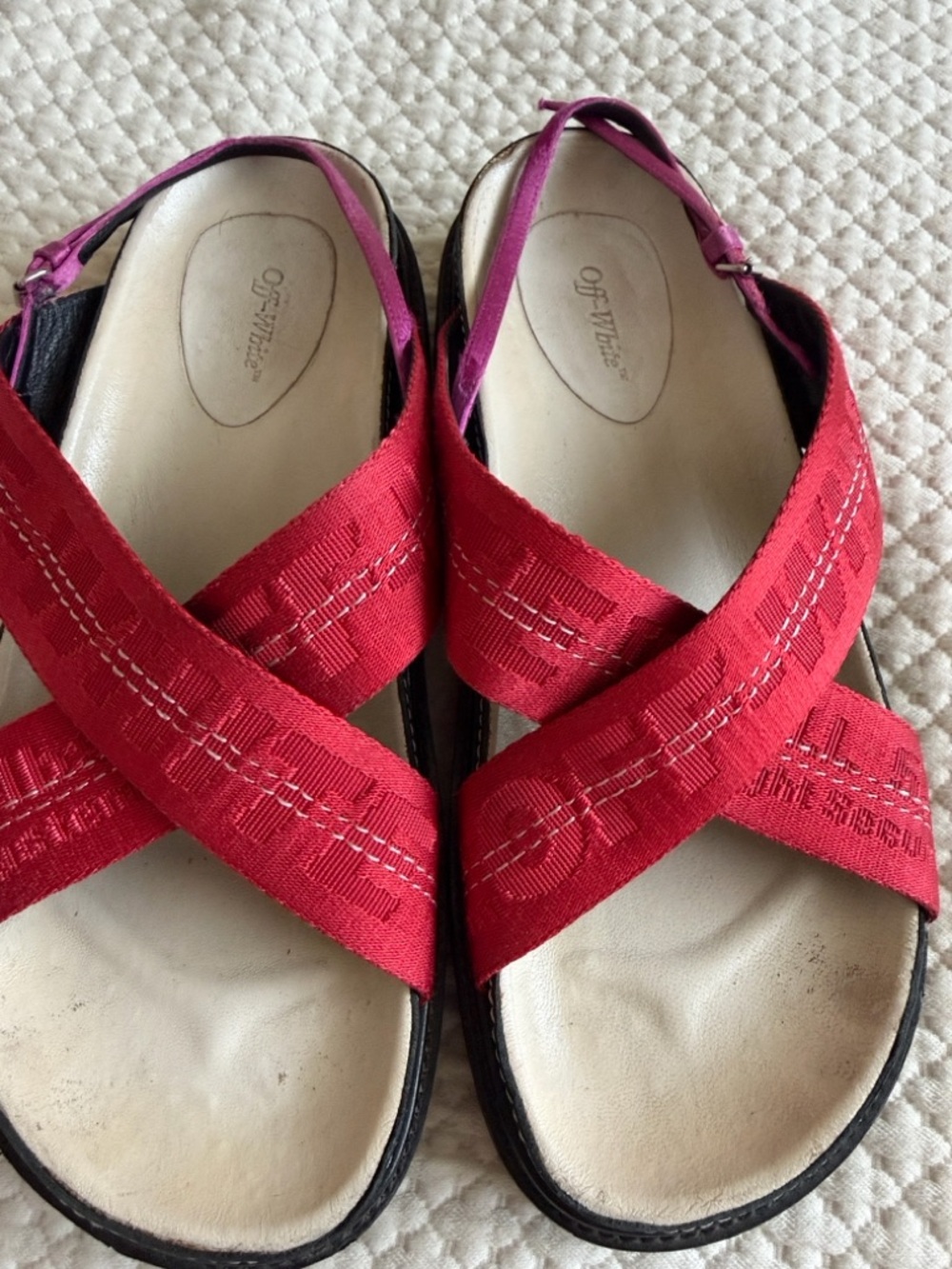 Off-White Red Crisscross Slingback Women’s Sandals with Pink Accent - Picture 3 of 7